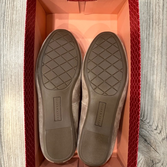 ❗️NEW IN BOX Kelly and Katie ‘Peyton’ flats - Picture 11 of 12